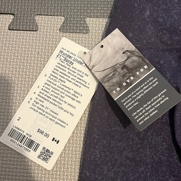 Lululemon 21” leggings - Picture 3 of 4